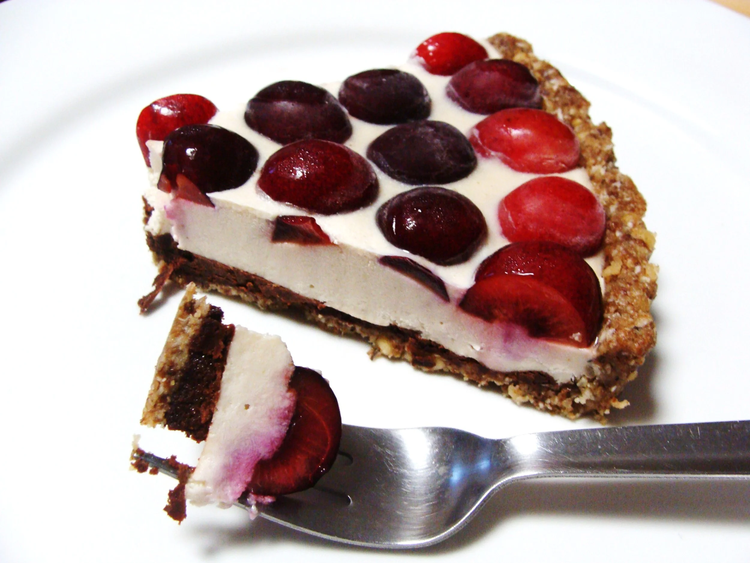 Chocolate Layered Berry Cream Tart