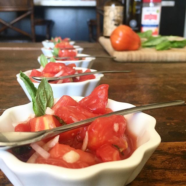 New favorite Summer RECIPE: 6 cups tomatoes cubed (about 6 large tomatoes 🍅 blanched, peeled, deseeded), 1/2 cup thinly sliced sweet onion, 1/4 cup @firecider_ (known to cure hangovers!), 2 Tablespoons @cobramestate cold-pressed olive oil, 3 garlic 