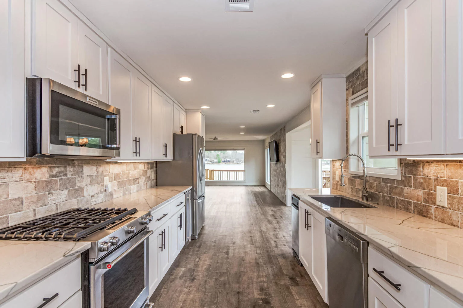 20200206161919773061000000-o copy.jpg