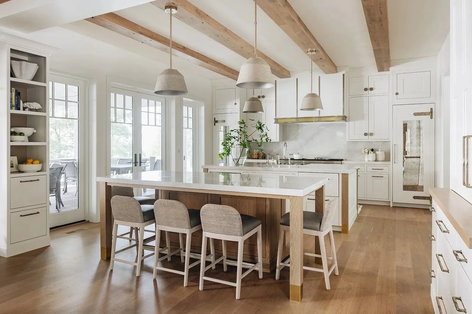 7 Design Details That Elevate Your Lake House