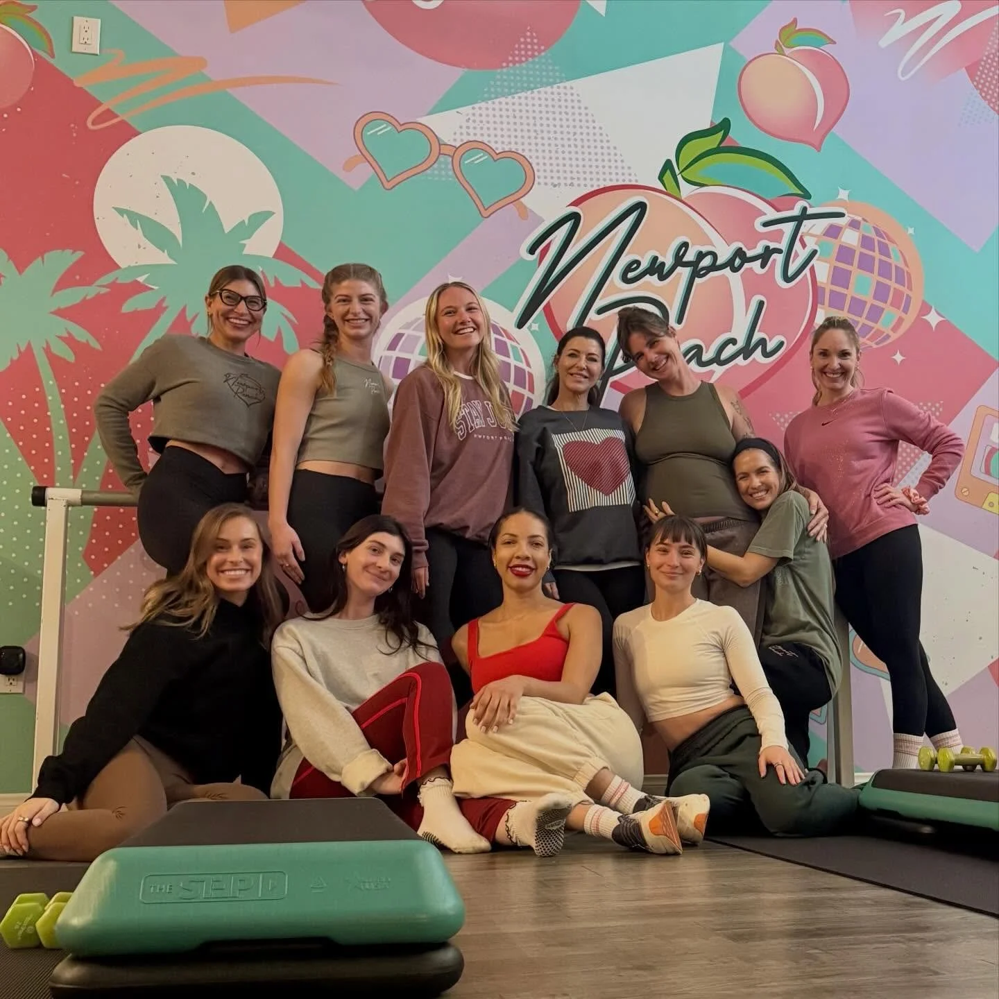 Spent the weekend with some of our Peachers doing some additional training and getting a lil refresh on our Peach n Abs class! 🍑 Also we have new mats coming soon 🤫