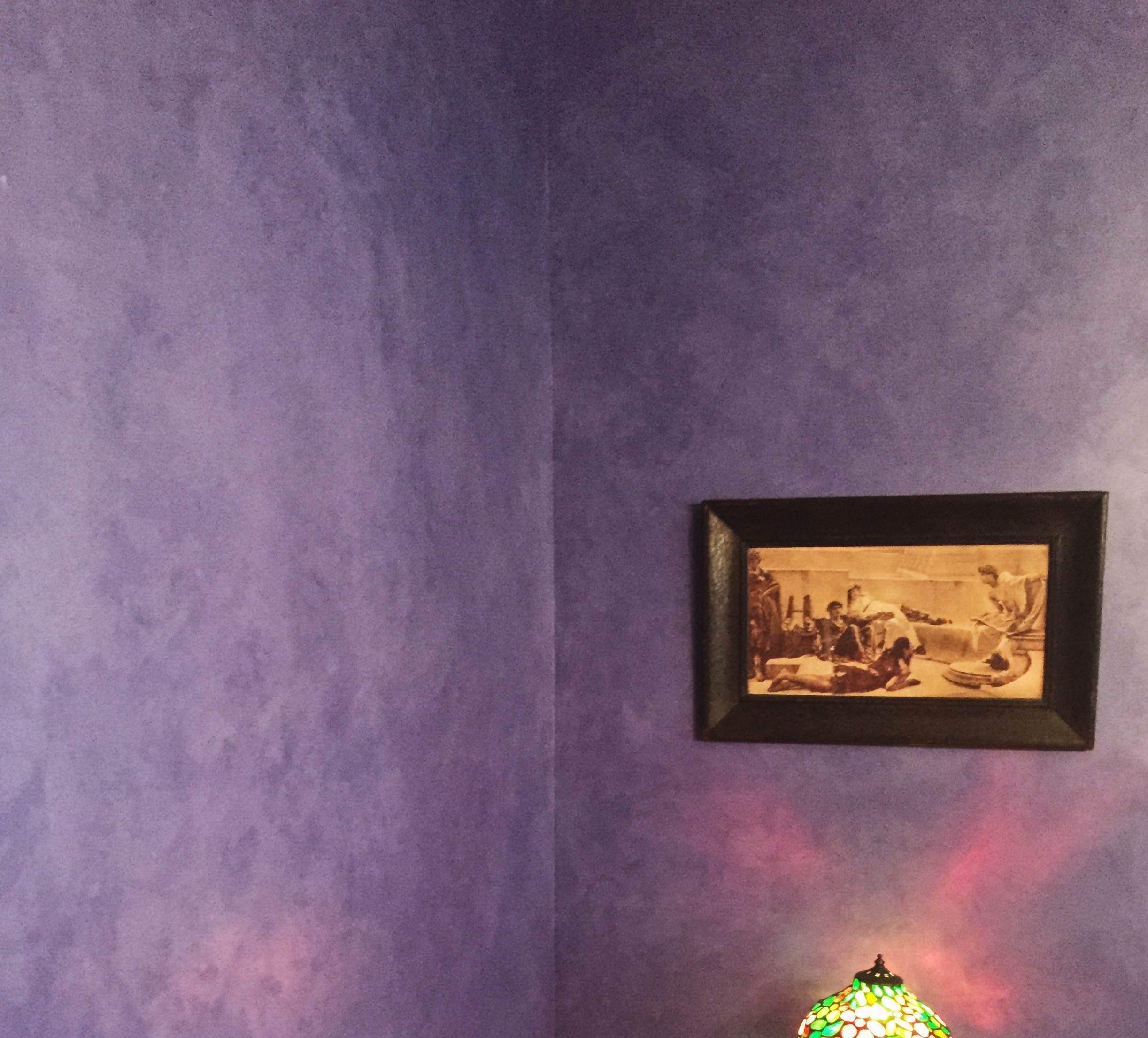 Tuscan Country Inspired Soft Textured Walls