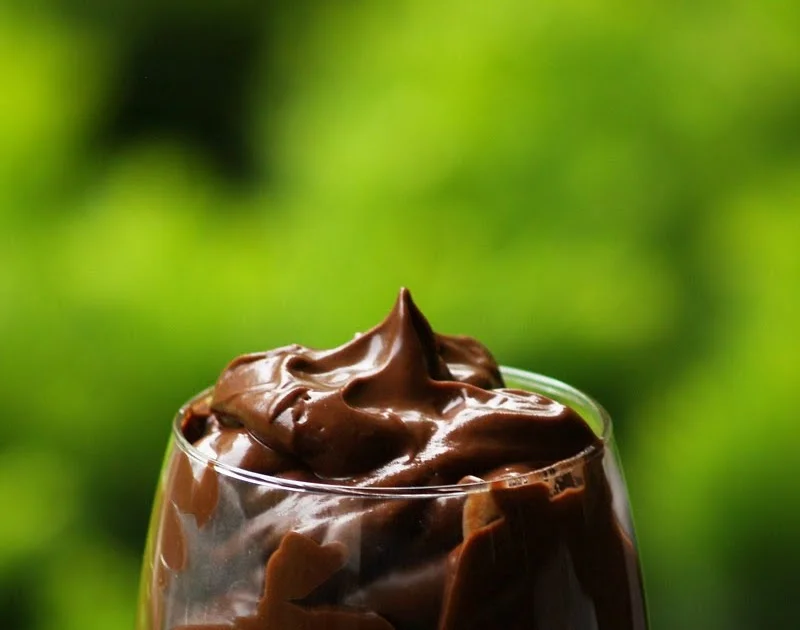 Healthy Chocolate Avocado Pudding