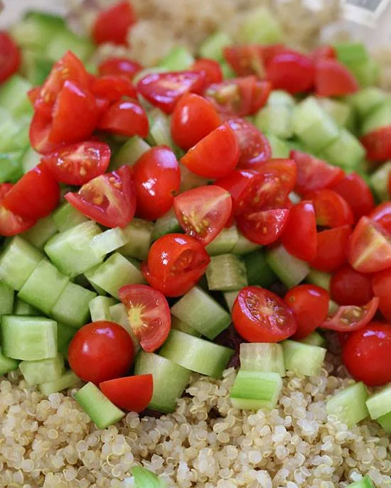 Mediterranean Quinoa Salad-3.jpg