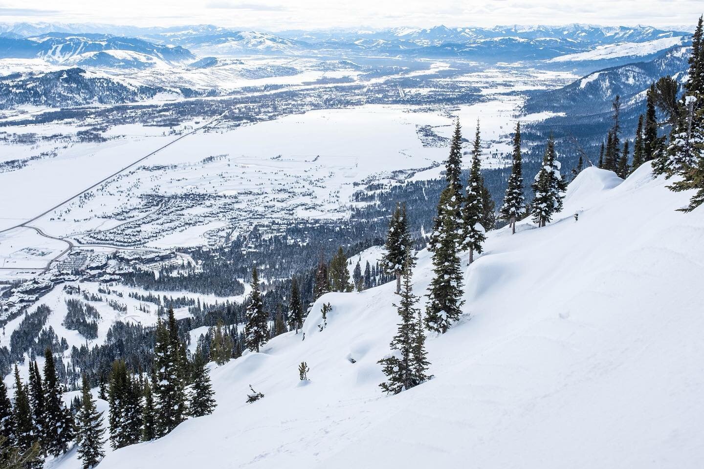Just a slice of the @yeti @naturalselection arena at @jacksonhole from the rider&rsquo;s left side. This was on Tuesday before the first day of the event. Mother Nature delivered another storm system since Thursday&rsquo;s qualifiers and quarterfinal