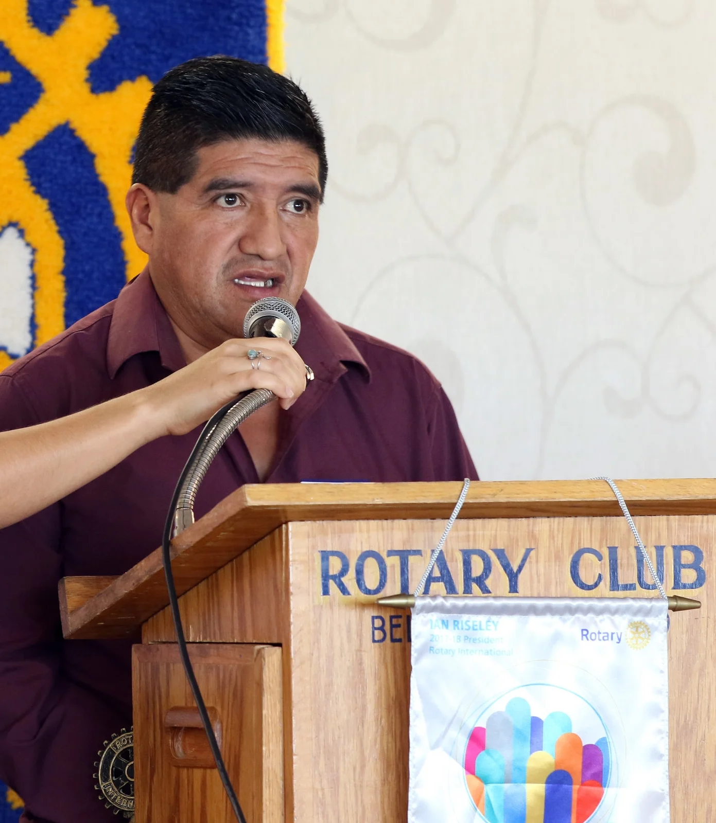 Eusebio spoke at numerous public event during the MNCH project's most recent Knowledge Exchange. He shared his experience promoting gender equality and challenging machismo in his community.