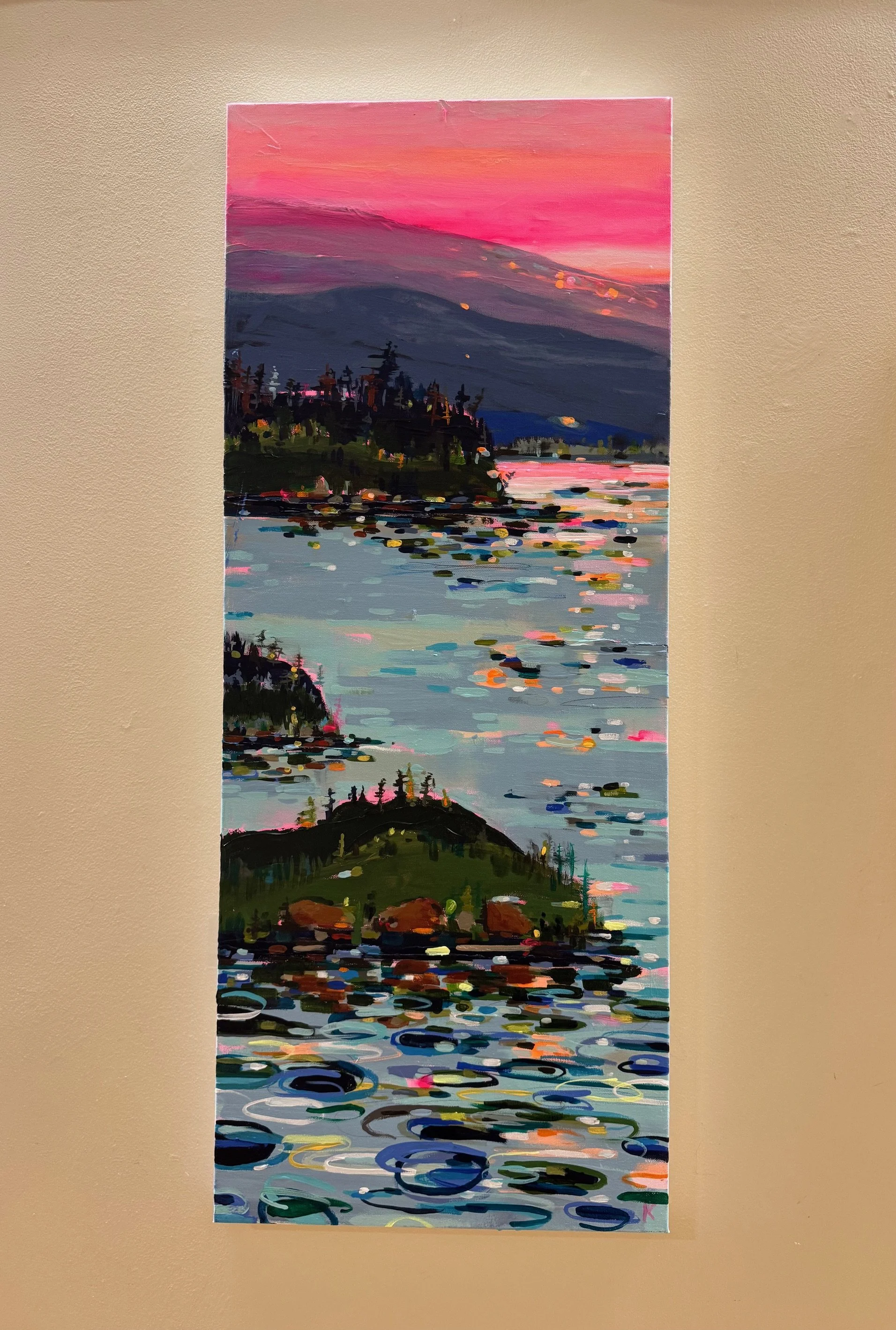 wave sparkles wall.jpg