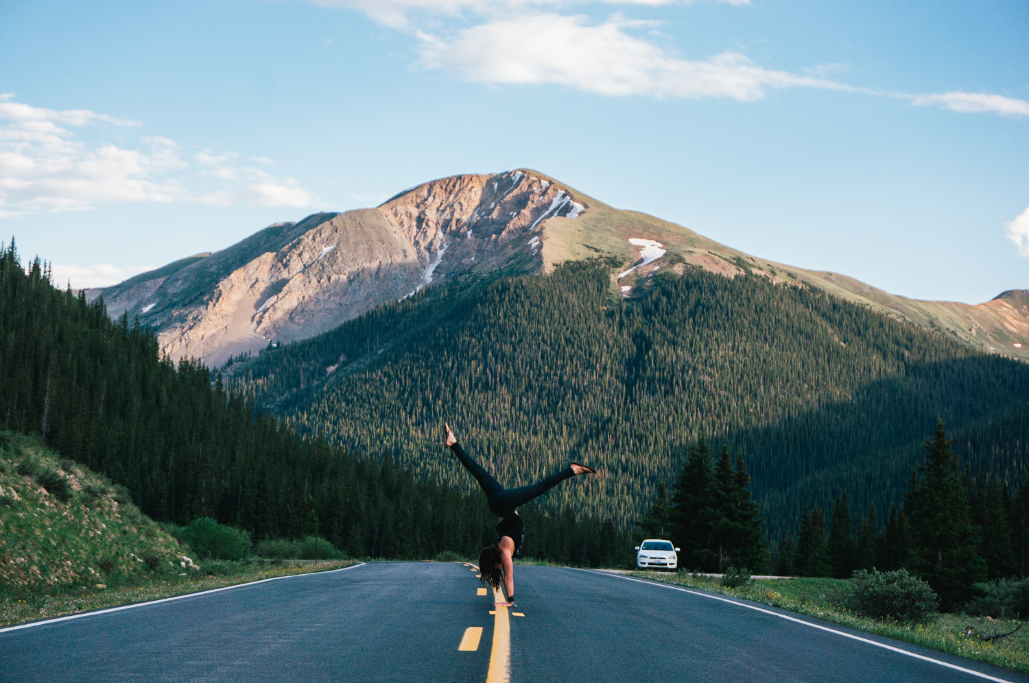 handstandaspen.jpeg