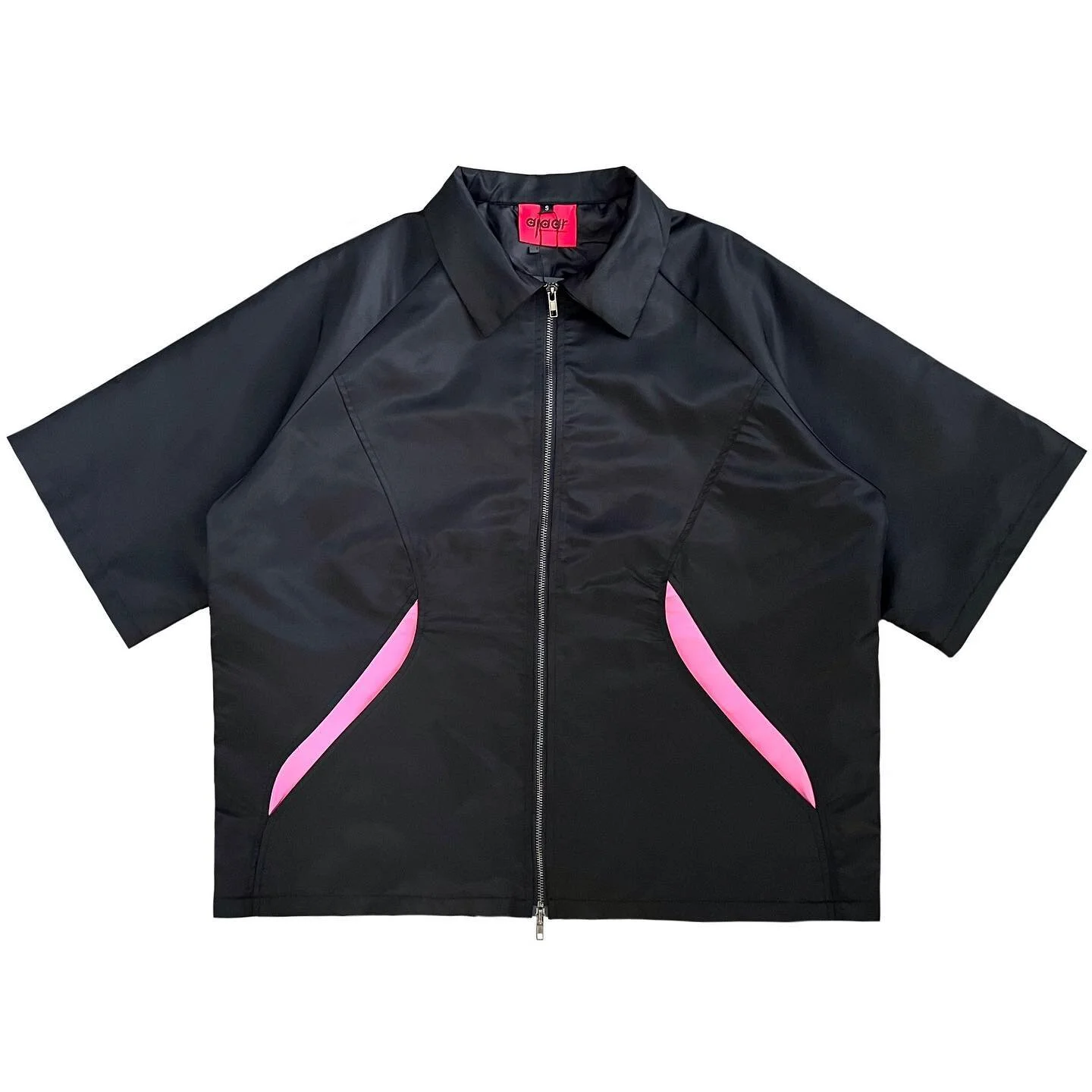 Dropping today @ 12PM EST 100USD Shop link in bio
*View our story for the size chart*

These shirts fit quite oversized and the smallest size is still somewhat large. We will be restocking the shirt as soon as possible with smaller sizes available th