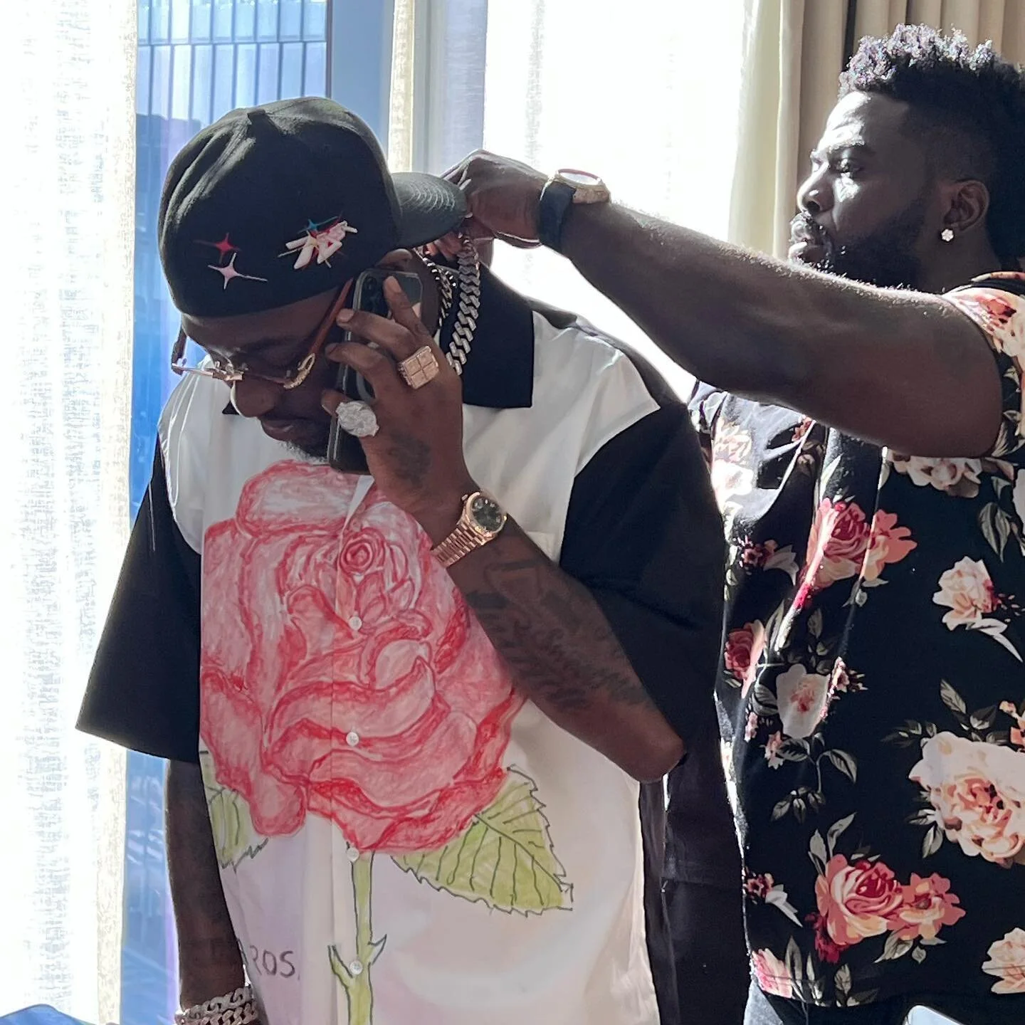 @Davido performing at SITW in our &lsquo;souvenir&rsquo; fitted cap ✨ 
Captured by @deedwyerjonts for @rollingstone