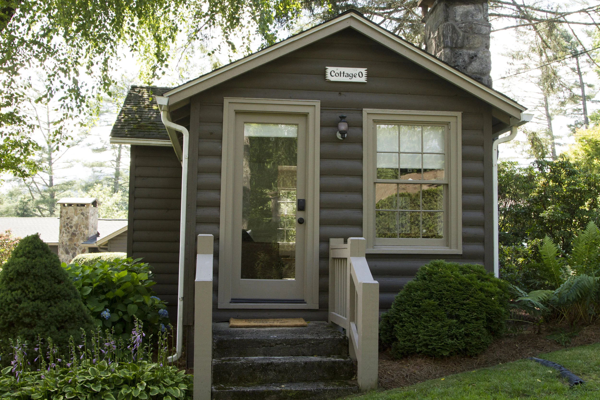 cottageext1.jpg