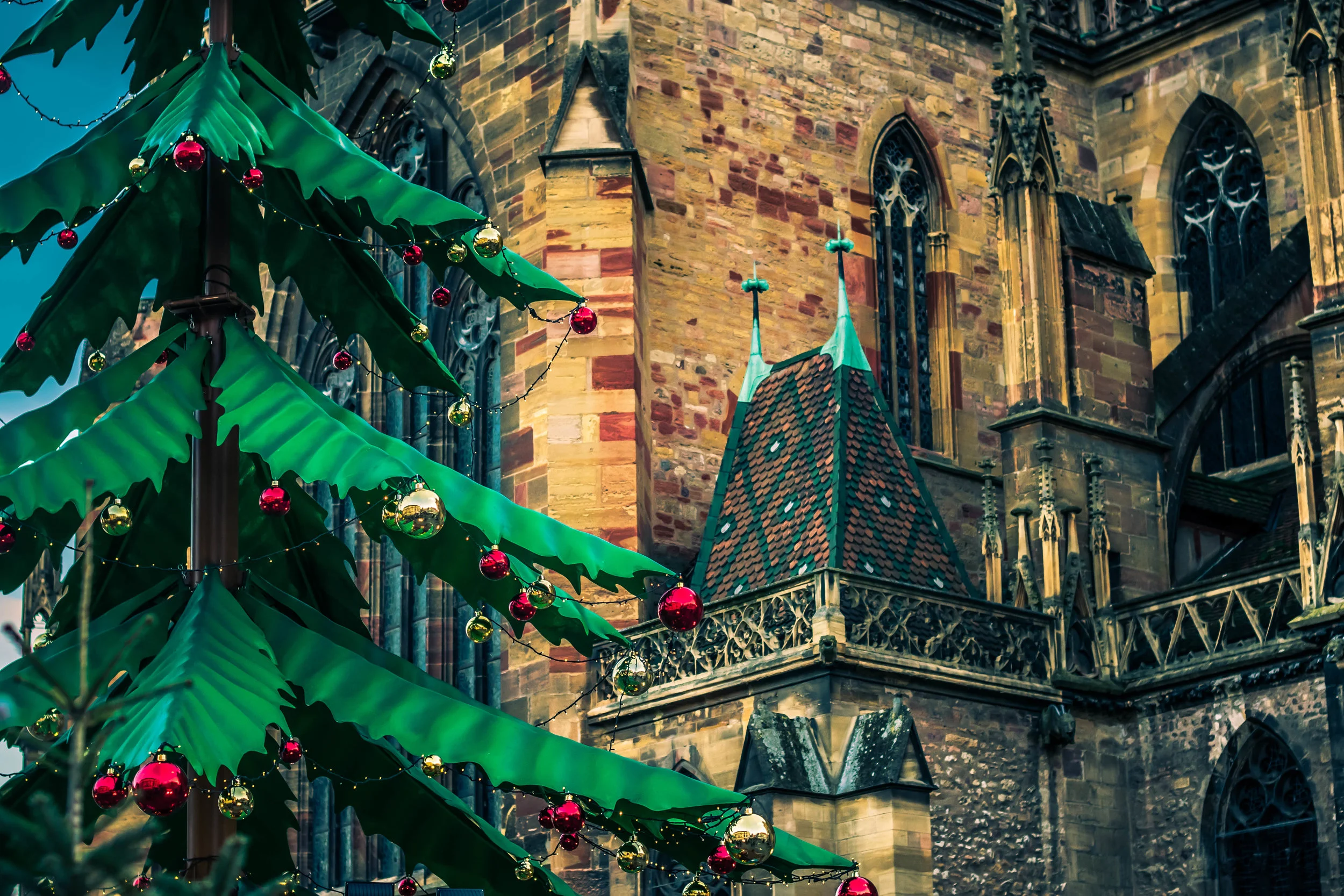Watching over of the Christmas market