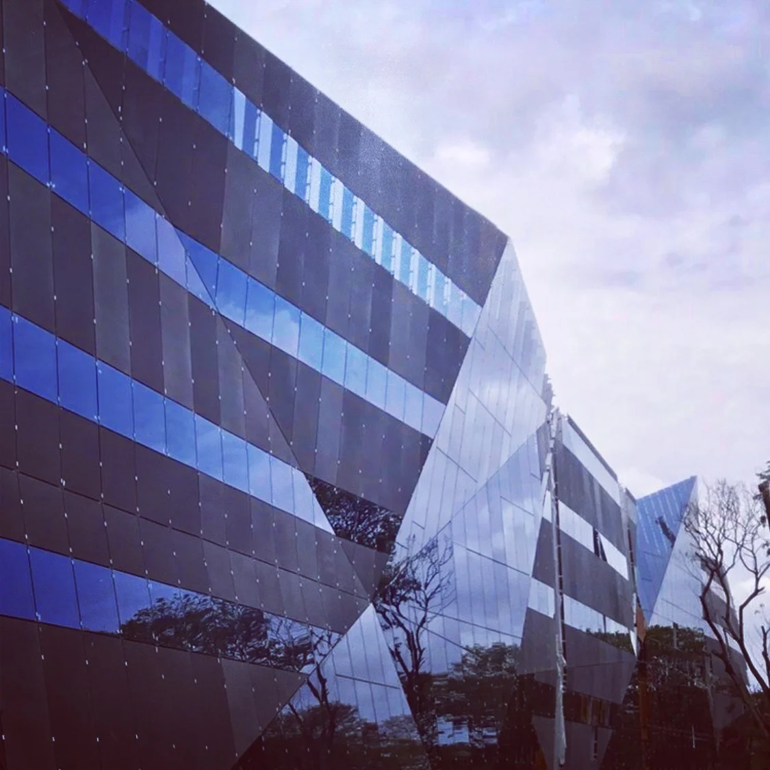  Complete and operational, the new global tech center for upto 2,500 engineers in Pune India - in collaboration with VA Group while I was Director of Architecture for Cummins. 
