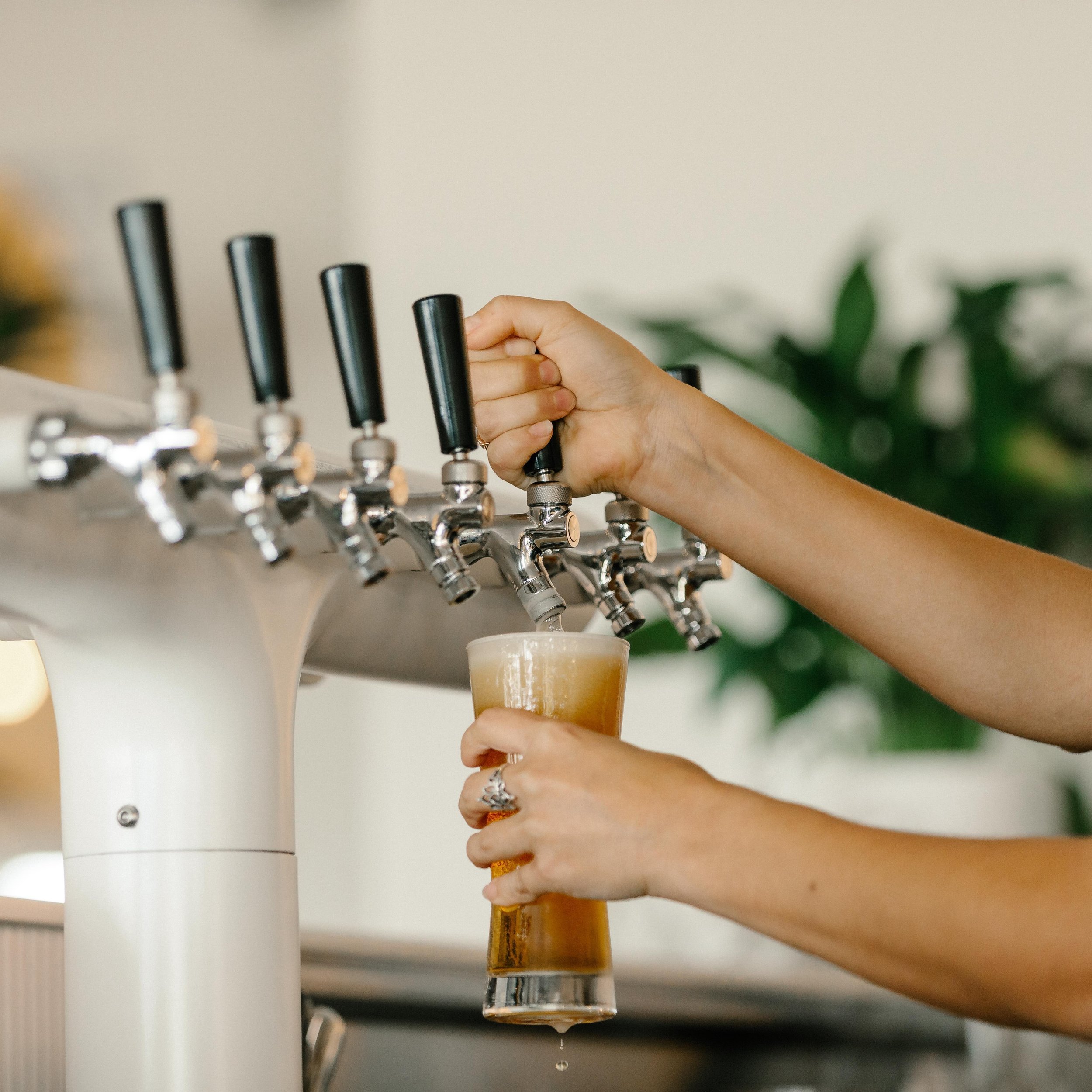 Cheers to making every day feel like a Friday✨ 

Swing by for our happy hour everyday from 3:30pm to 5:30pm &ndash; $10 tap beer &amp; wine by the glass 🍻 

#happyhour #fridayfeels #tapbeer