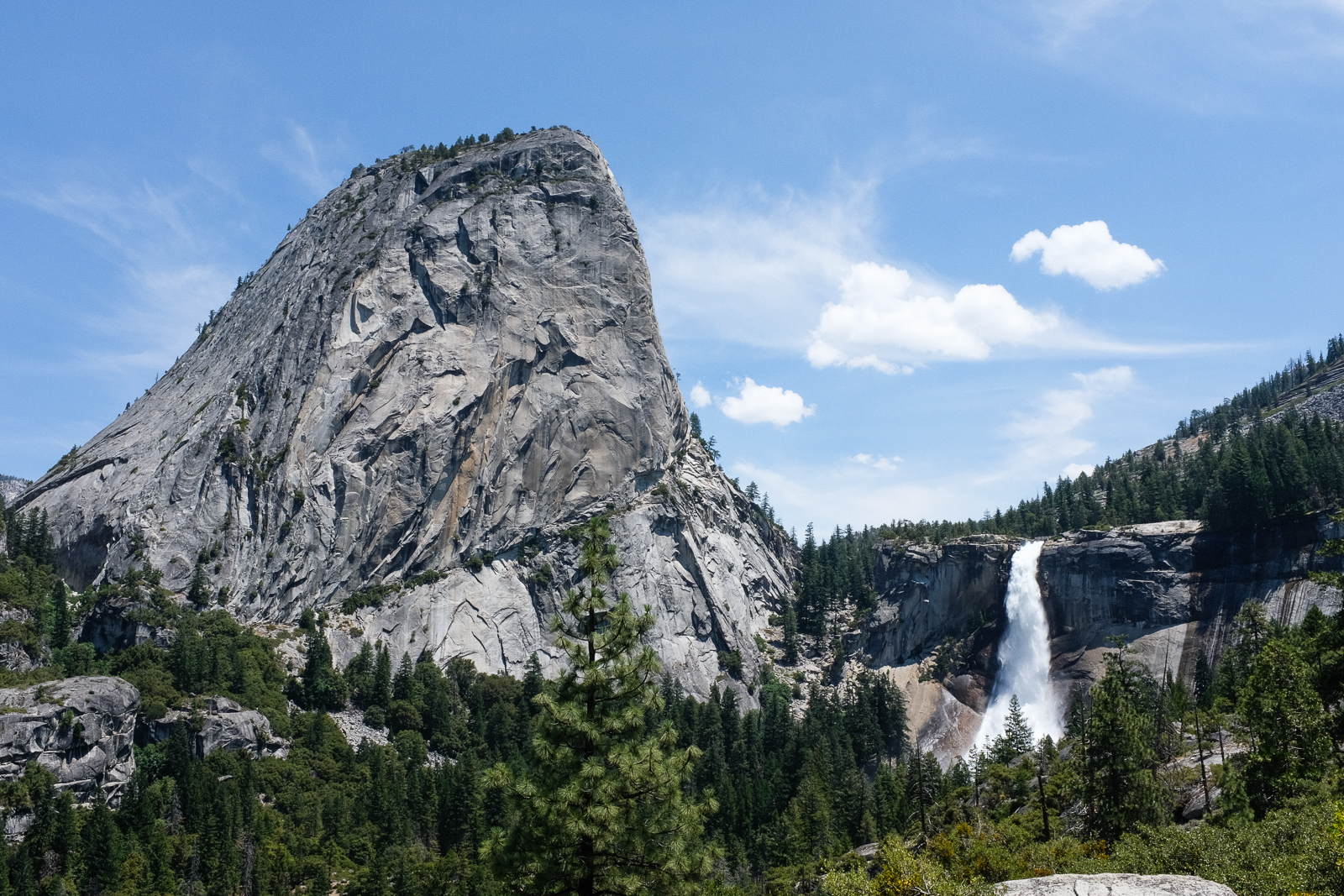  Yosemite National Park, California 