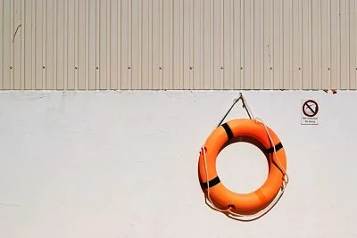 lifebuoy_opt.jpg