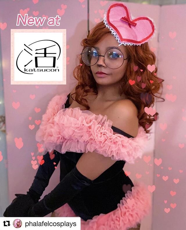 An ADORABLE valentines version Honey cosplay by @phalafelcosplays ❤️❤️❤️ #Repost @phalafelcosplays with @get_repost
・・・
A lil&rsquo; pot of Honey 🥰 Can&rsquo;t wait to wear Honey in a @savannahalexandraart Valentine&rsquo;s Day Puppettes group I&rsq