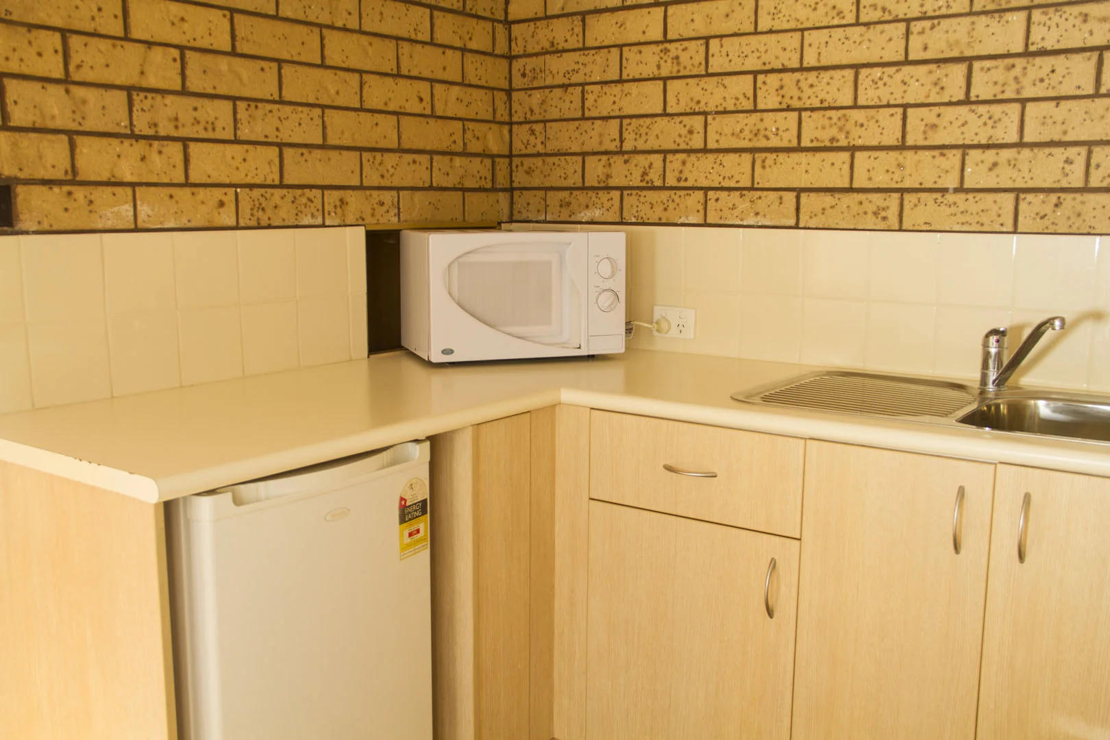 sml_family_kitchen.jpg