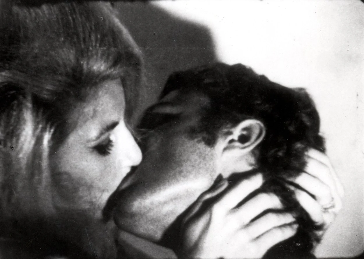 Warhol-kiss.jpg
