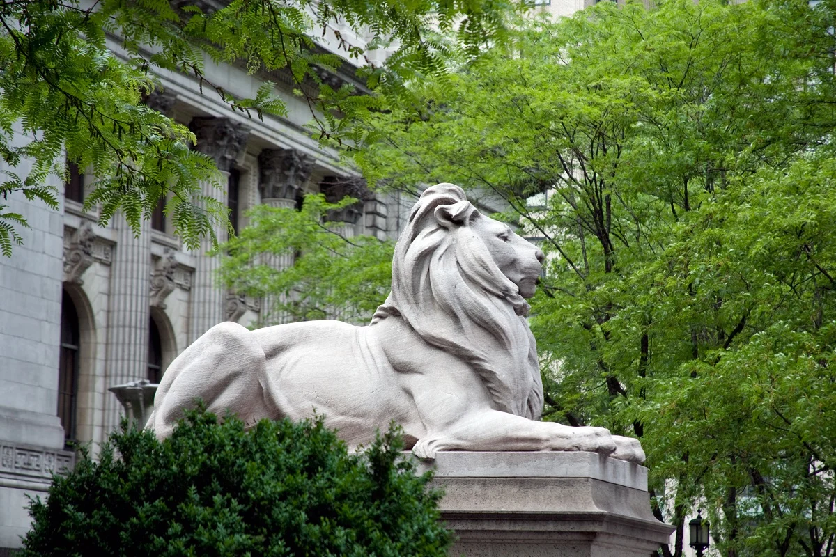 NYPL-lion-sculpture.jpg
