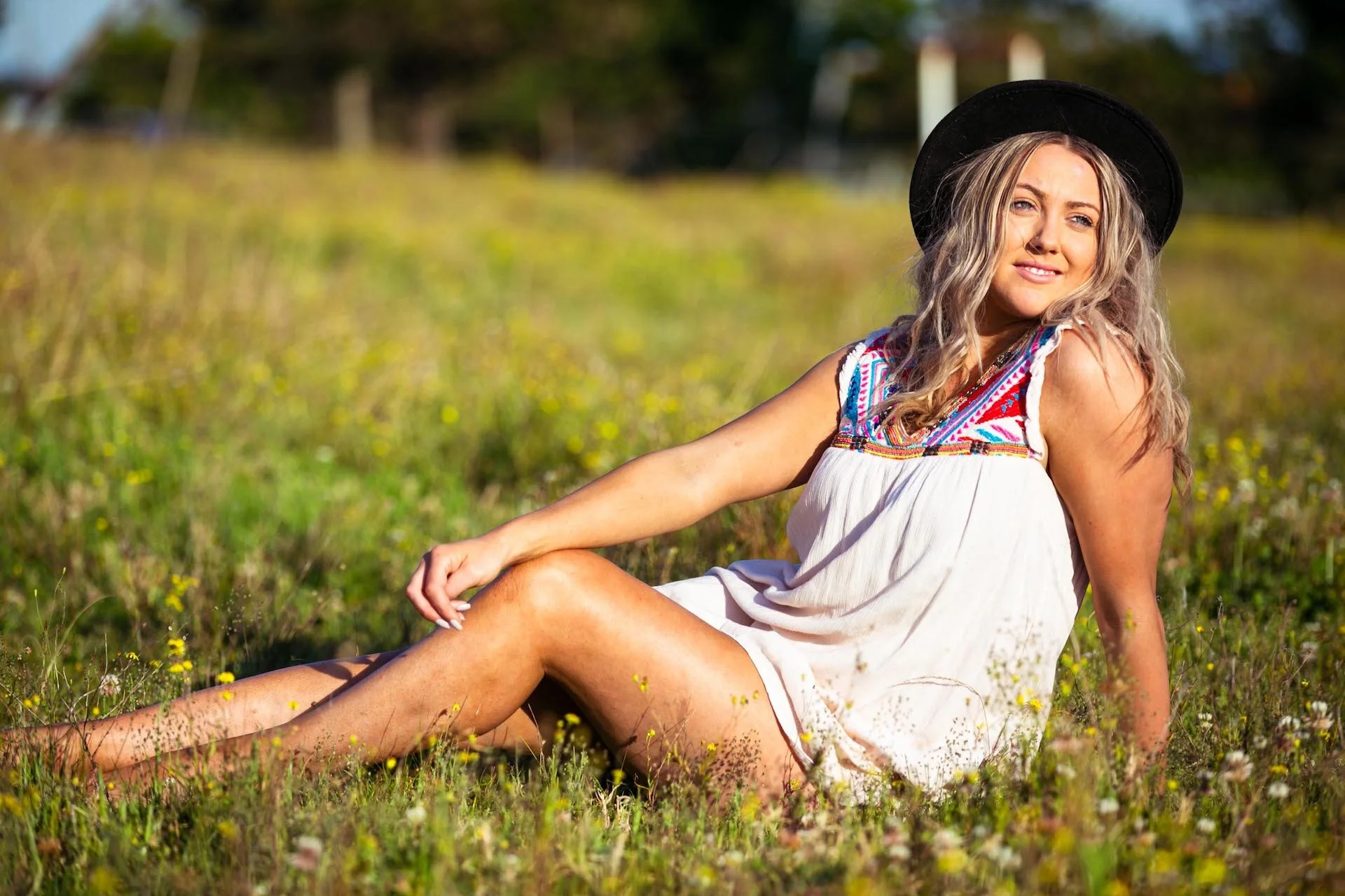 Maddie-MangroveMountain-7836 copy.jpg