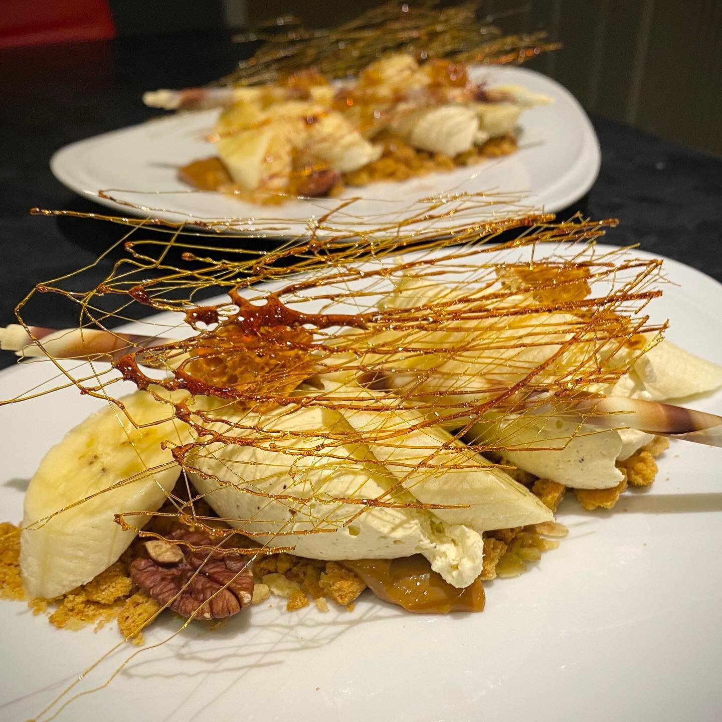 Banoffee pie - bespoke tasting menu for two #privatechef #gourmetcatering #hampshirechef #dinnerparty #specialocassion #dorsetchef #dinnerparty #delivery #gourmetdining #homechef #delivery #hampshire #winchester #newforest