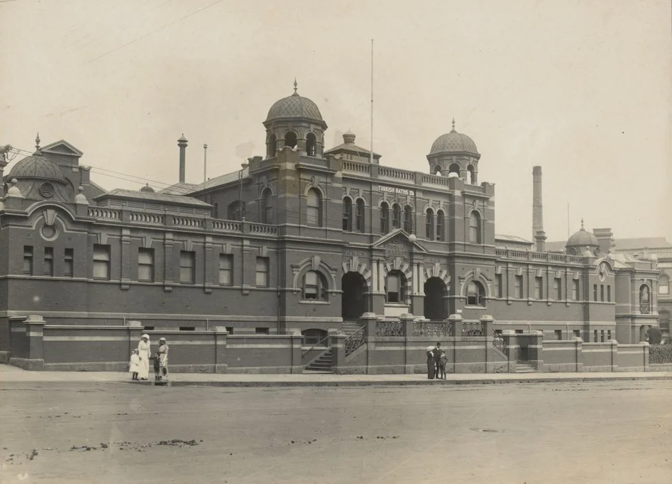 1914年城市浴场 (墨尔本州立图书馆)