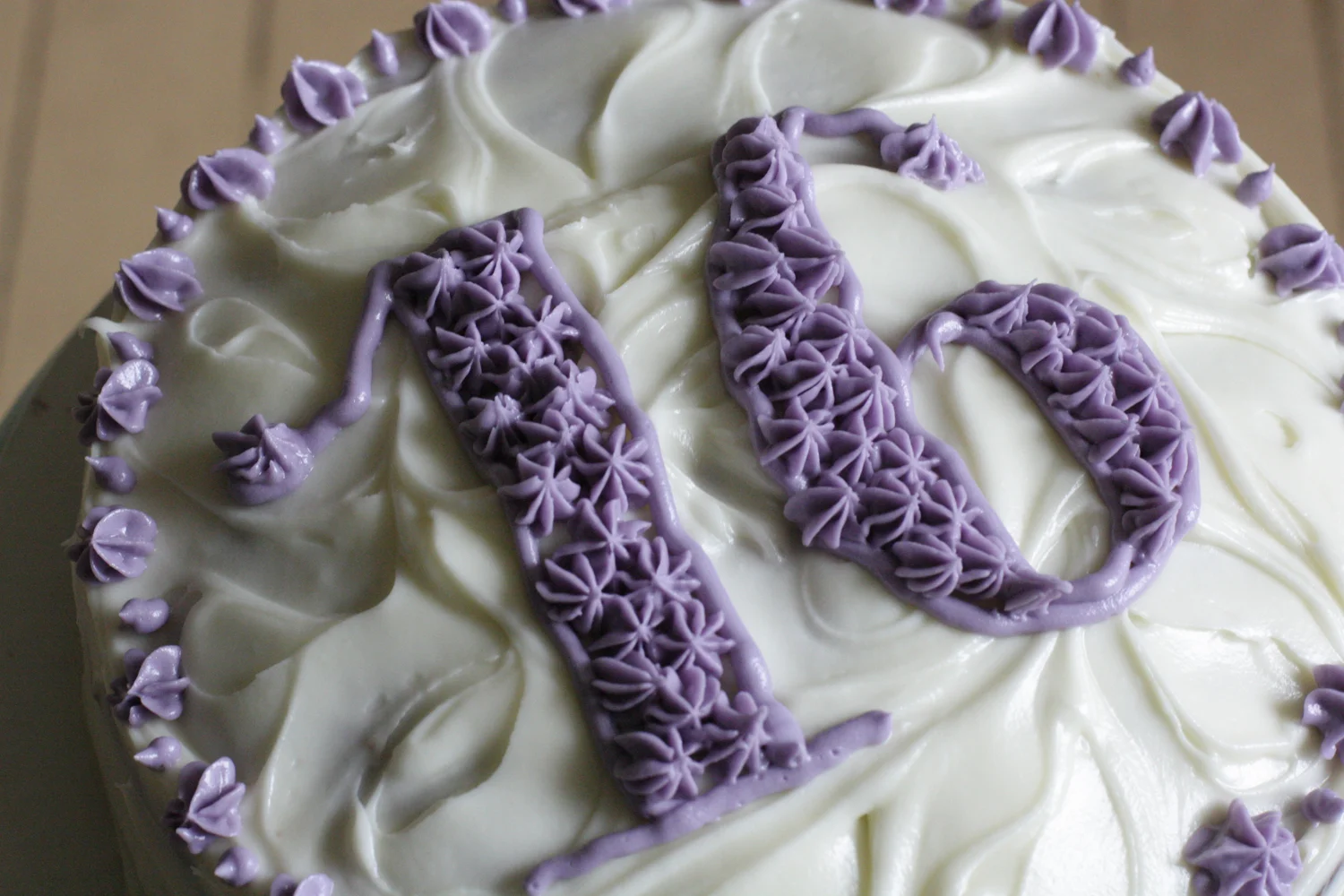 B16_Sep05_Geneva_16_Cake.jpg