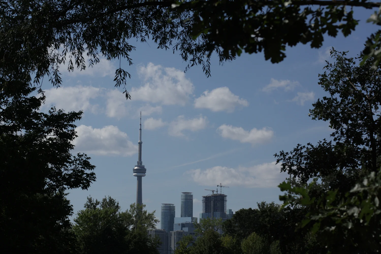B16_Aug03_Toronto_CN_Tower.jpg