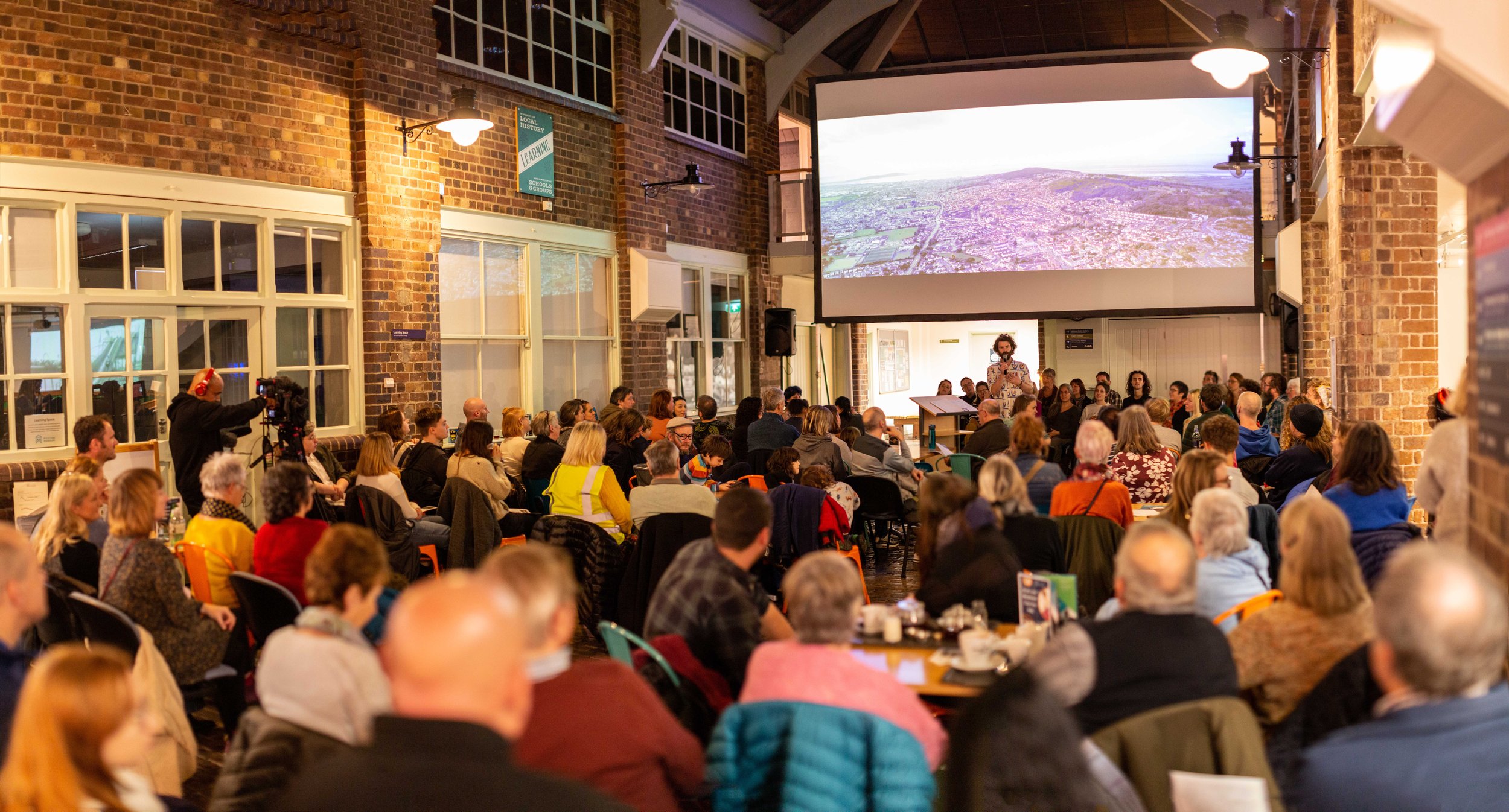 Discussion: planning &amp; fundraising for arts &amp; community projects. 