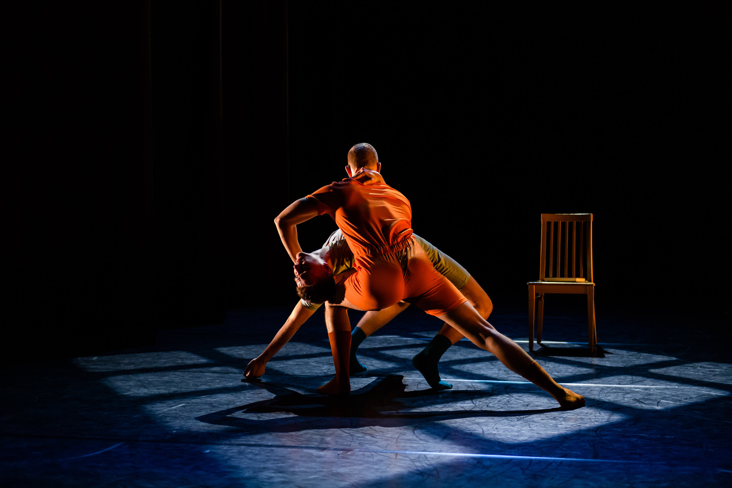 20191009_DeafMenDancing_Time_LabanTheatre_PressRes_©JaneHobson_JHO_8325.jpg