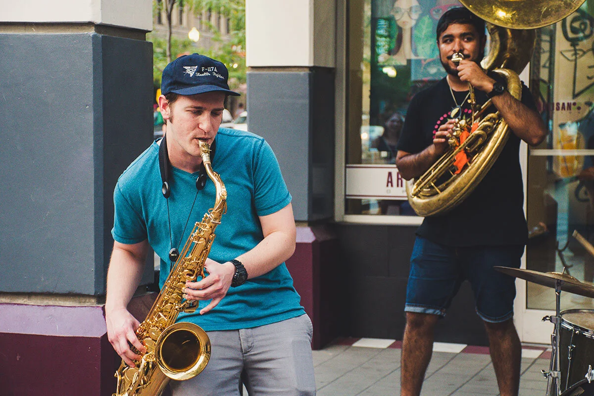 Join Our Musical Stoop Sessions!