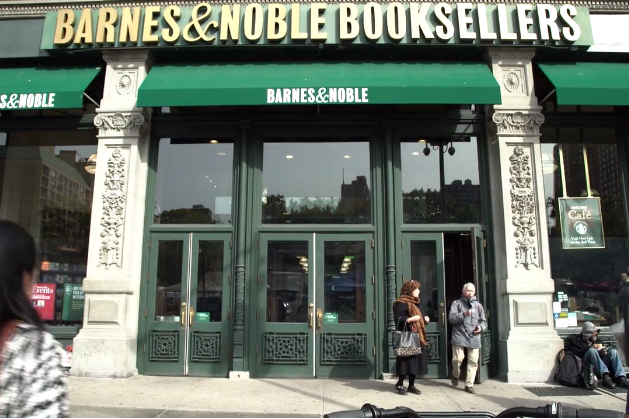 Barnes Noble In Store Book Marketing Perch Retail Marketing Lift And Learn Digital Signage Kiosks And In Store Analytics Software