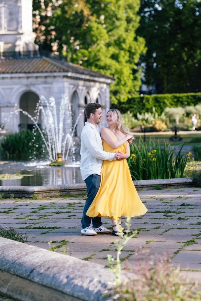 EngagementPhotoshootInHydePark.jpg