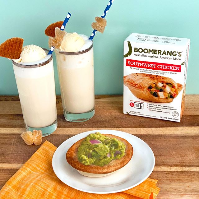 Did you know in Australia an ice cream float is called a Spider? We poured a ginger beer Spider as the perfect summer treat to pair with our delicious Southwest Chicken pie and avocado topper. 🥑🥧🍨🇦🇺 INGREDIENTS:
*4-6 slices of candied ginger
*co