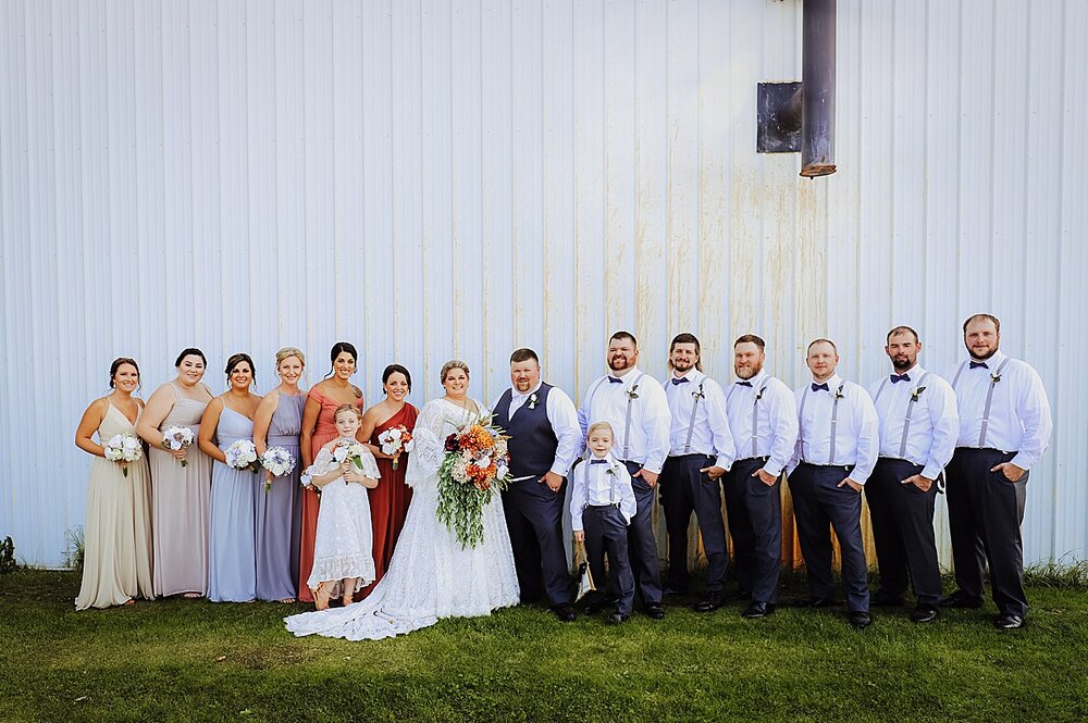 wedding-party-at-the-barn-on-95.jpg