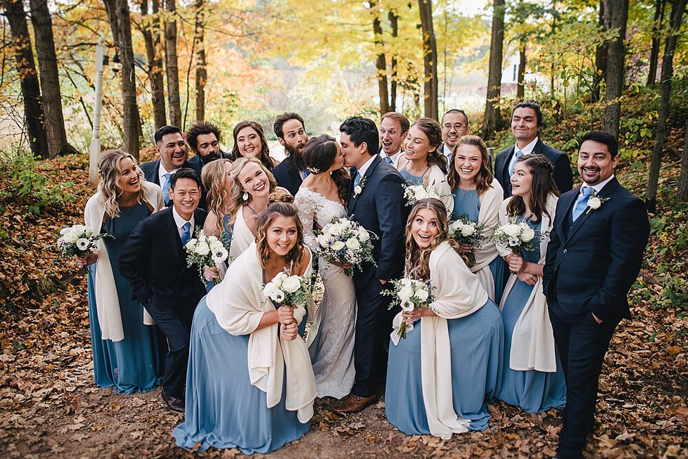 hidden-meadow-and-barn-bridesmaids-groomsmen.jpg