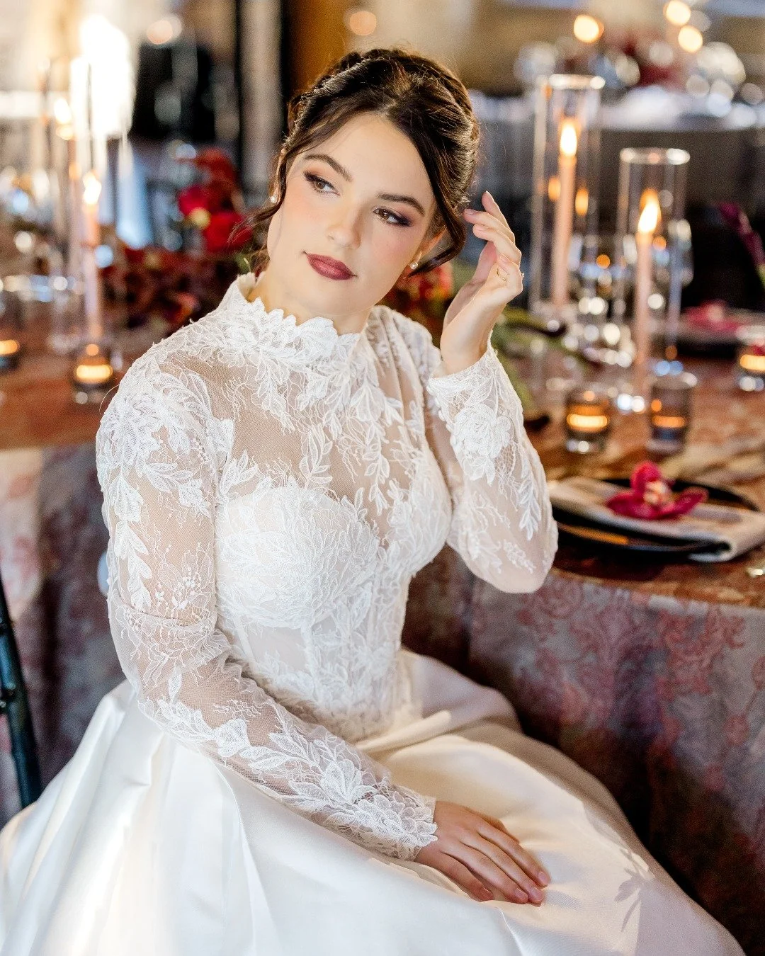Styled shoots are our favorite excuse to turn up the drama just a little. We went with softly defined eyes, a classic low updo, and details that matched the whole moody, romantic vibe. ✨

Makeup: #LHNArtistAlex
Hair: #LHNArtistKathryn

Venue: @theess