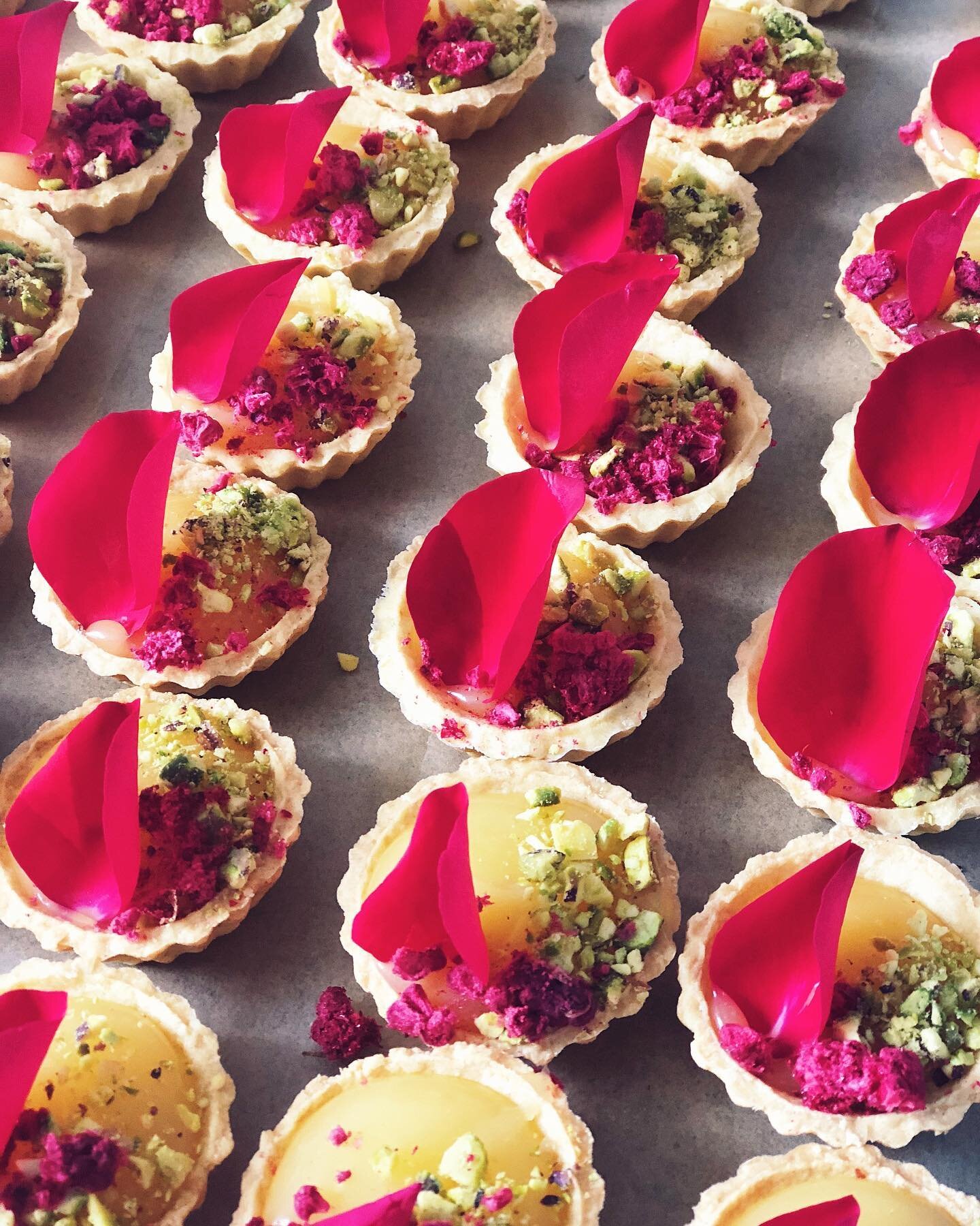 We love a canap&eacute;. Sweet, savoury or the mix of both. They are the perfect small canvas to let creativity flow.
.
.
Do you have a party or event coming up? Let us bring something sweet to the table. 
.
✉️ hello@roseandfood.co.uk
