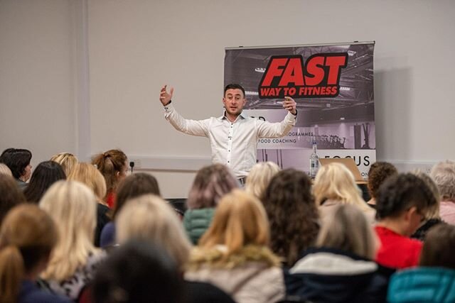 Explanations and Understanding contribute highly to determination. ⠀⠀⠀⠀⠀⠀⠀⠀⠀
⠀⠀⠀⠀⠀⠀⠀⠀⠀
That&rsquo;s why, at FAST, we love to educate you. 👨🏽&zwj;🏫⠀⠀⠀⠀⠀⠀⠀⠀⠀
⠀⠀⠀⠀⠀⠀⠀⠀⠀
We teach you everything you need to know about your nutrition, health, goal setti