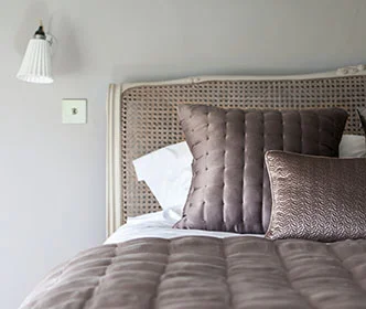  Sleepy Bed 