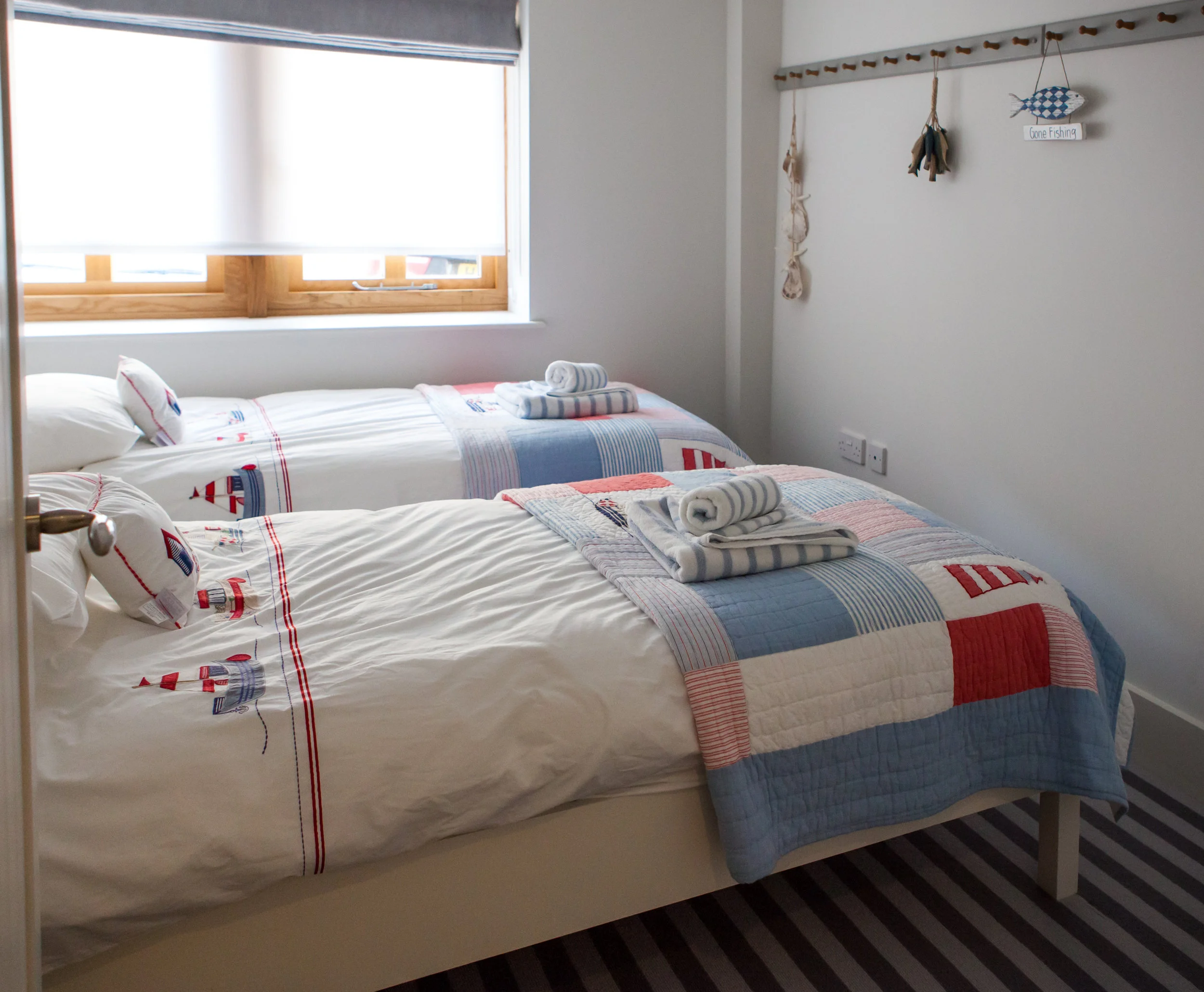  Childrens' Bedroom 