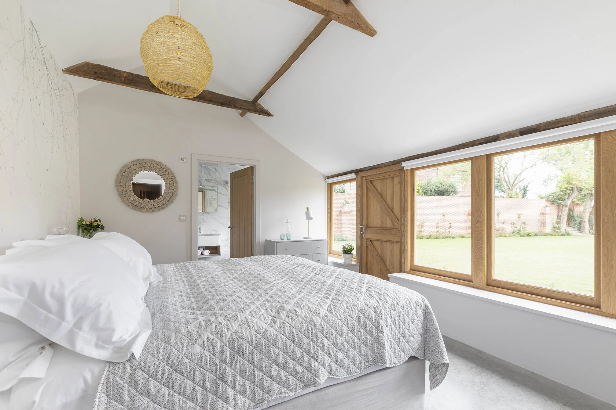  Garden Bedroom 