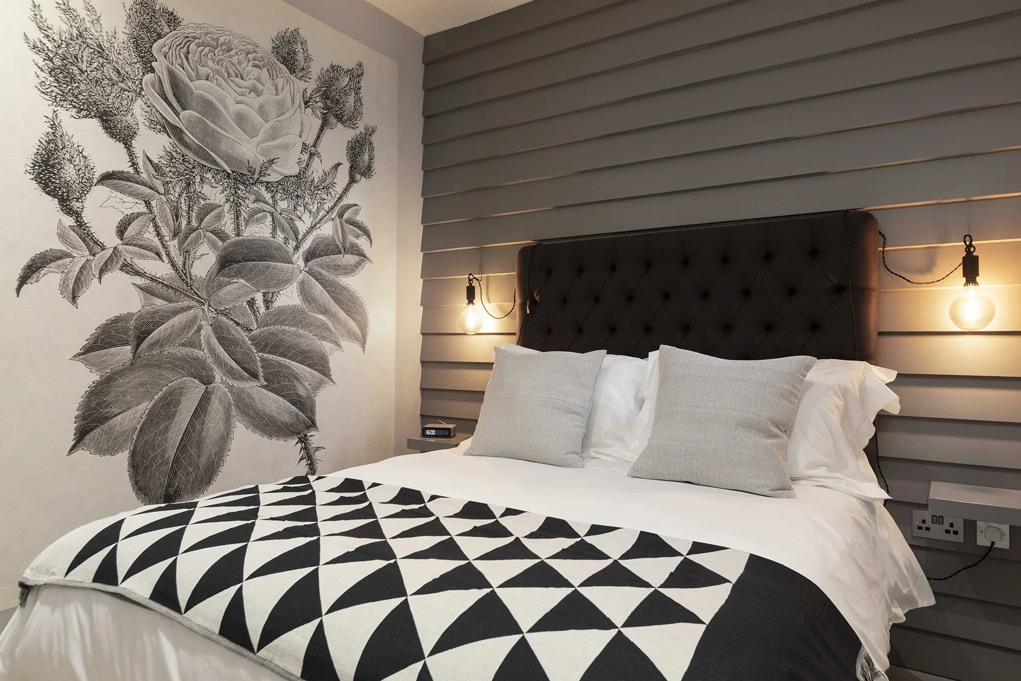  Snug Bedroom 