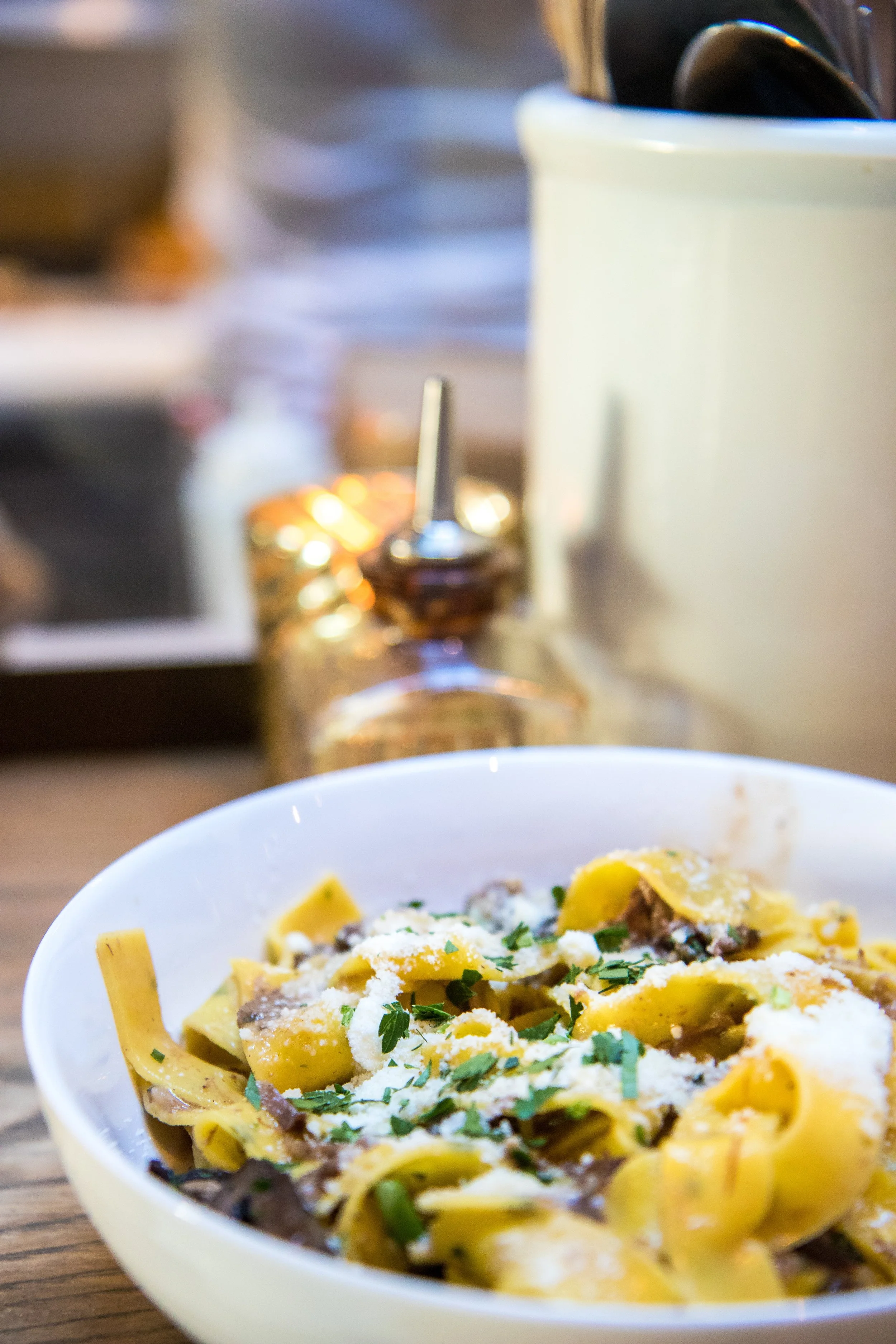 bowl of tagliatelle noodles and ragu sauce