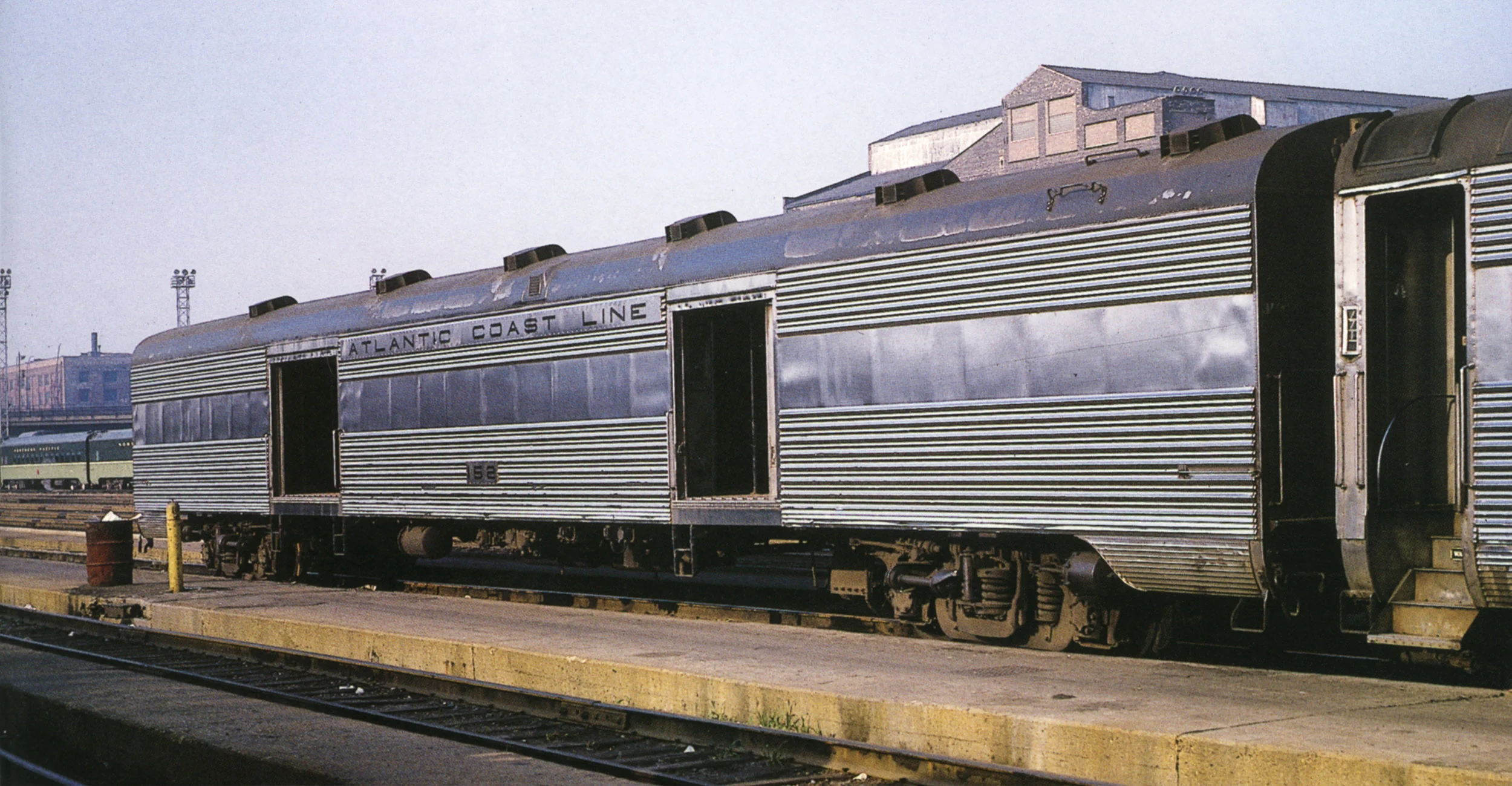 ACL_152_1966-08_ACL_152_SouthWind_ChicagoIL_PaulCWinters_MorningSunCollection.jpg
