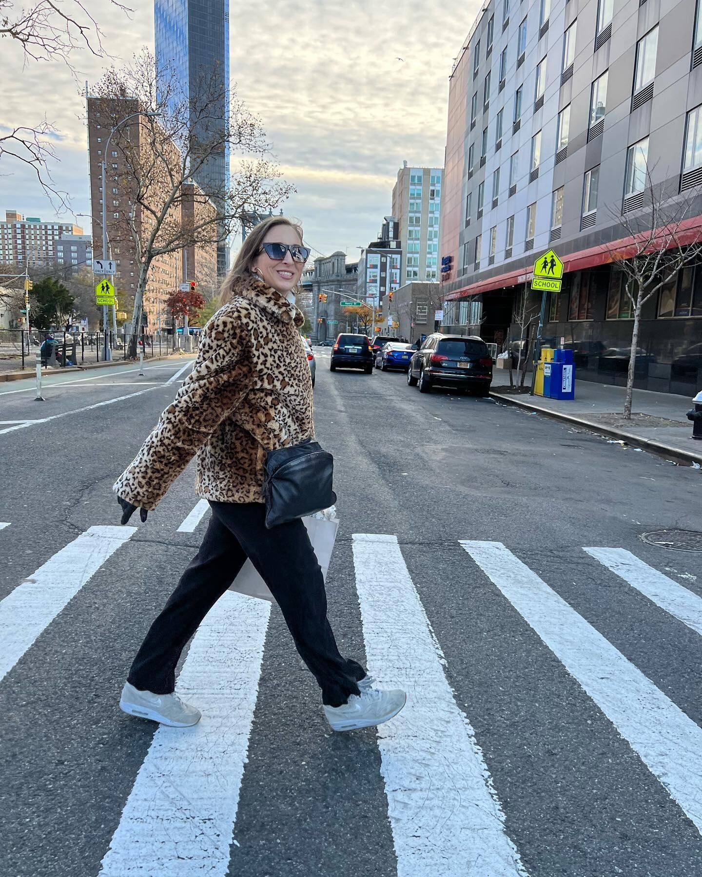 Stepping into the new year like&hellip; thank goodness we&rsquo;re almost halfway through the year&rsquo;s longest month. ⁣
⁣
I got to go to NYC in December before the latest surge. I hadn&rsquo;t flown for 20 months, and it felt so good to be back i