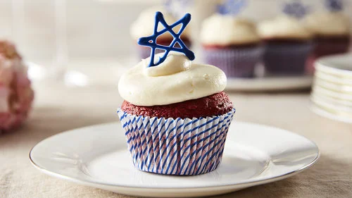 RedVelvetCupcake_V4.jpg