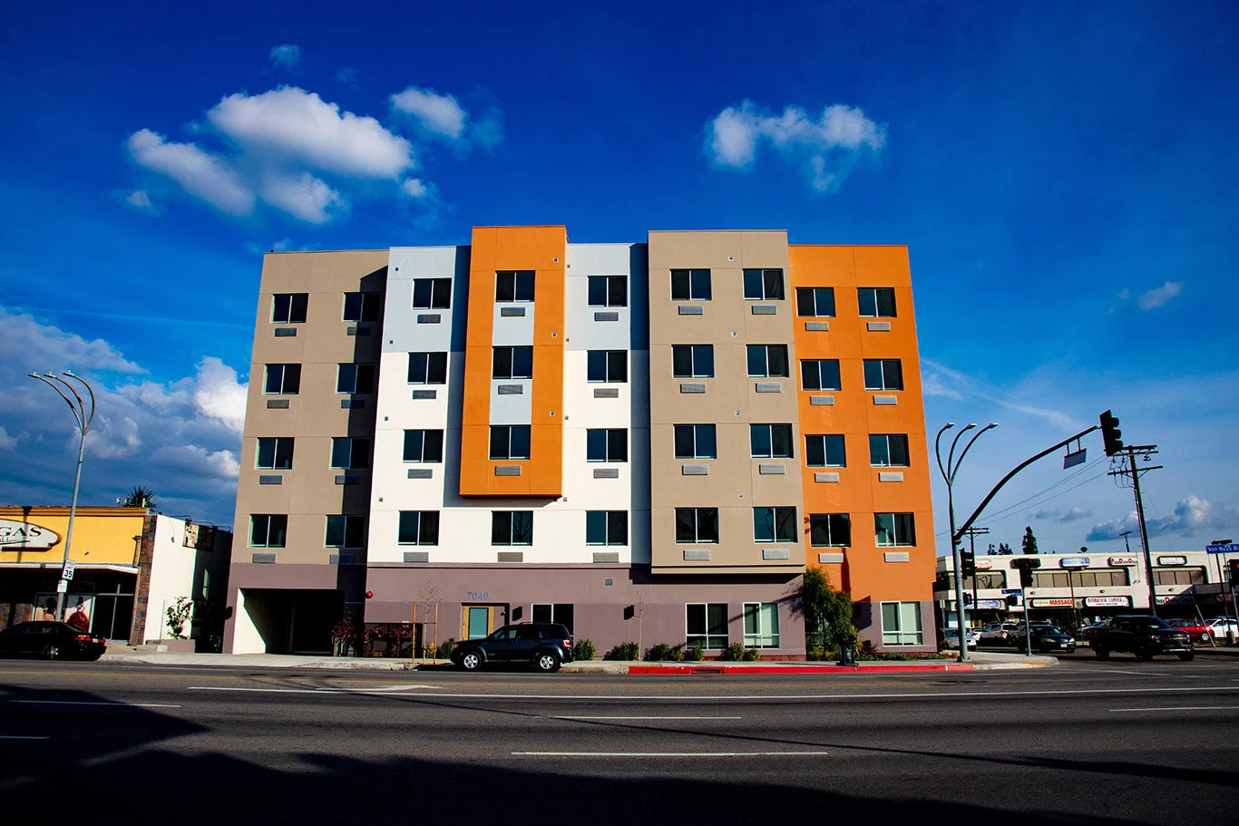 Valley-Vista_Exterior-1.jpg