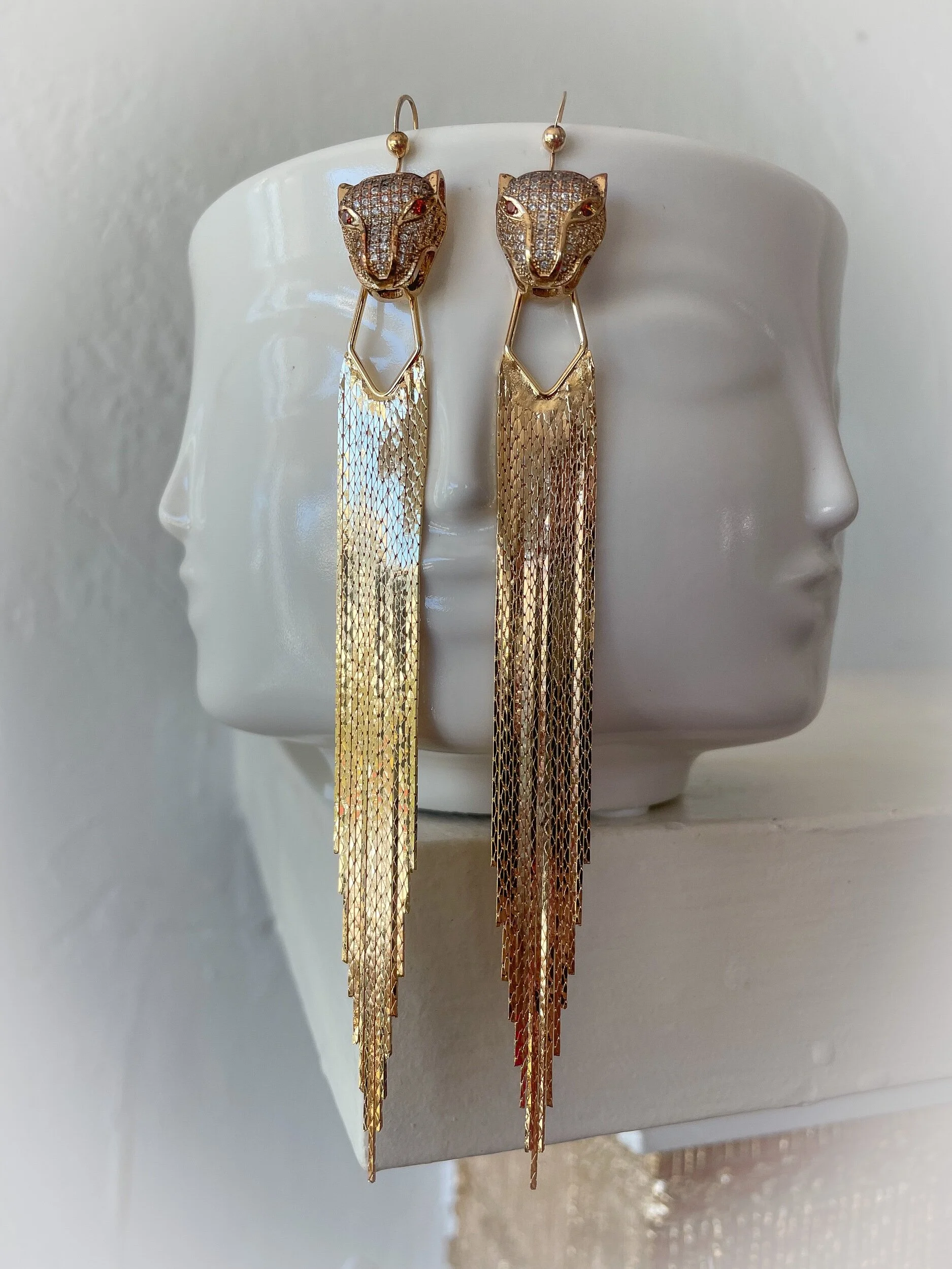 EA393FDC-50CE-486F-B0FC-2C1F45BF34C5